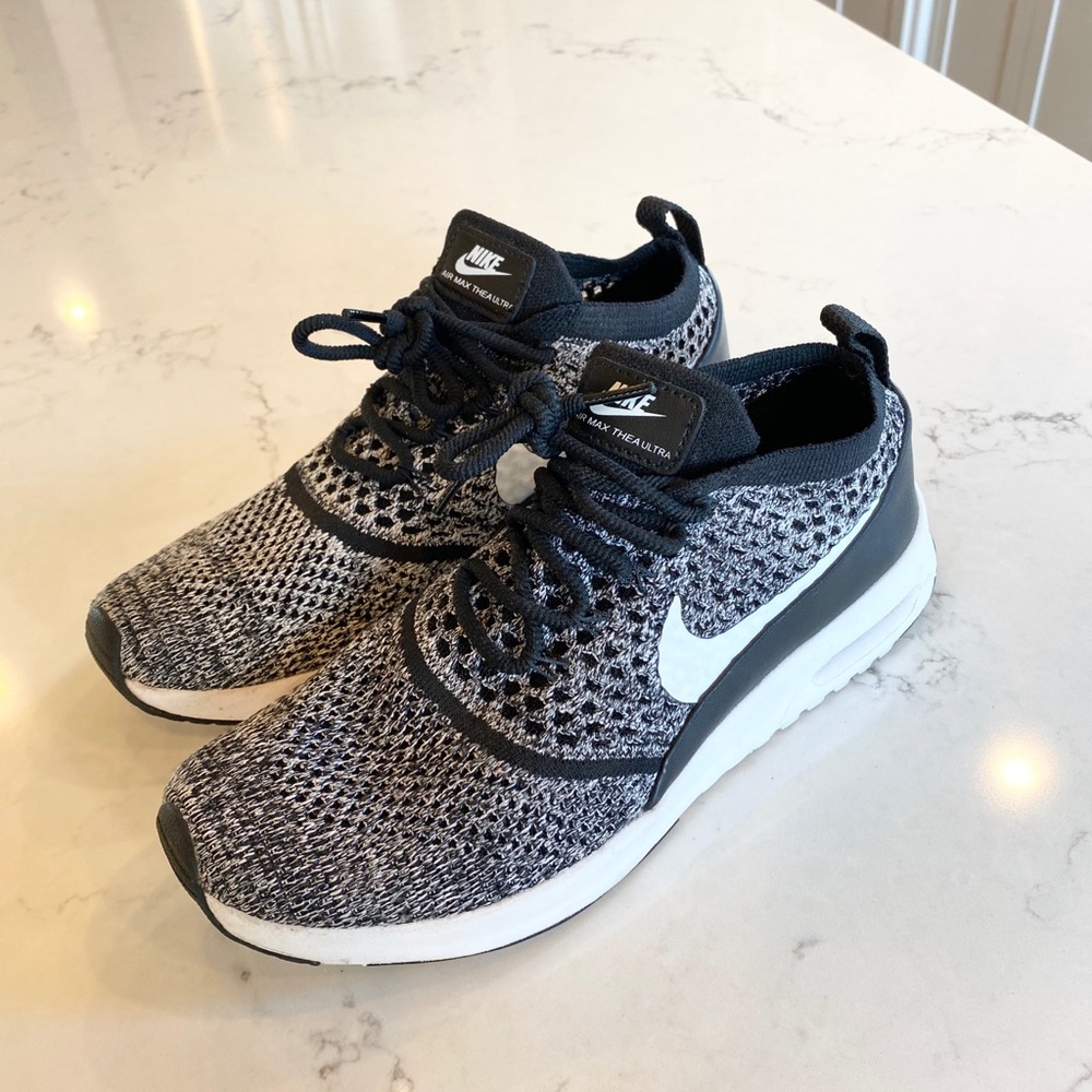 Nike Air Max Thea Flyknit